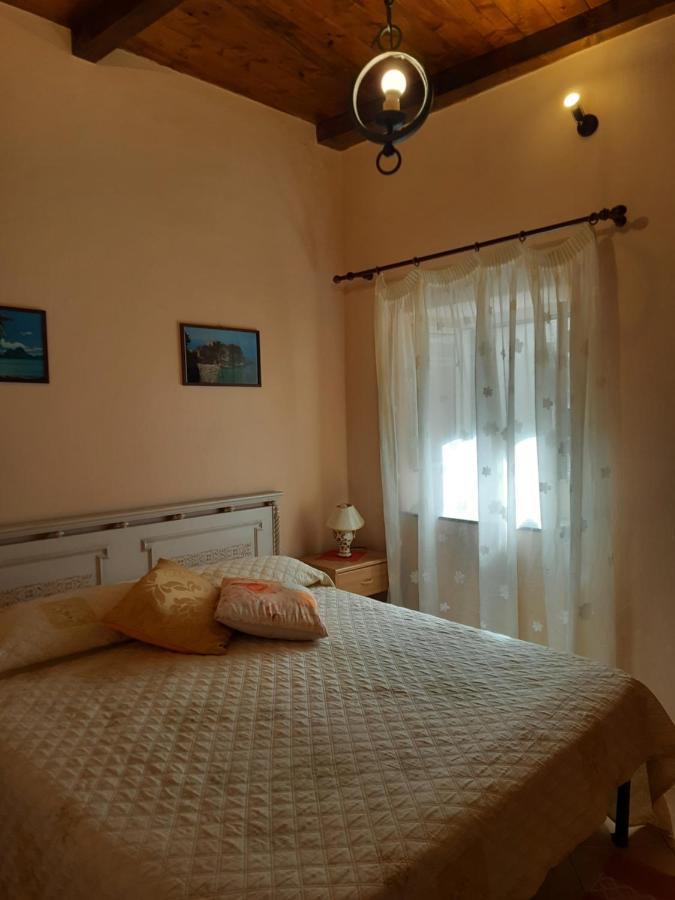 Astoria Tropea Centro Storico Apartment Exterior foto